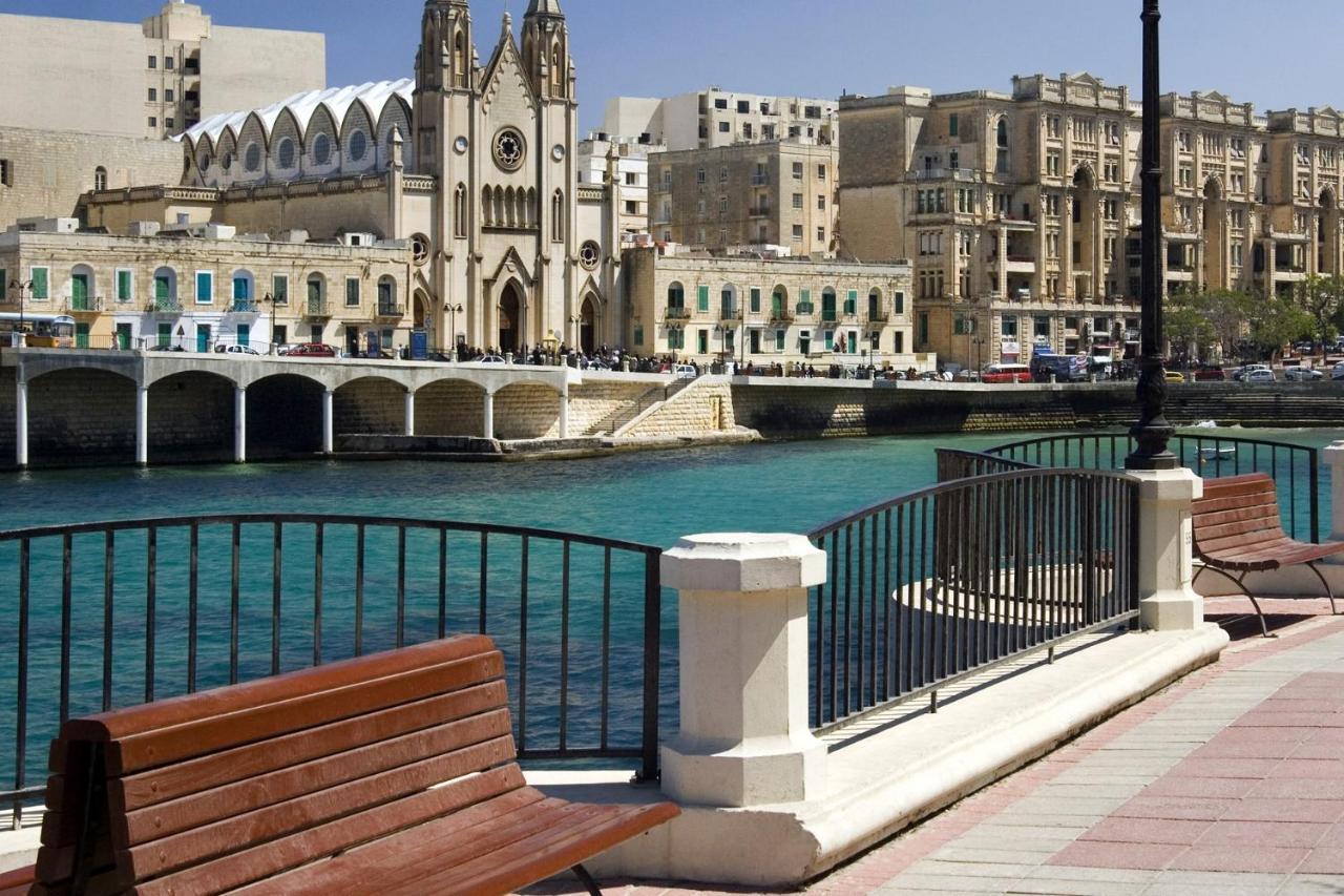 Chic 2Br Penthouse Steps From The Promenade Appartement Sliema Buitenkant foto