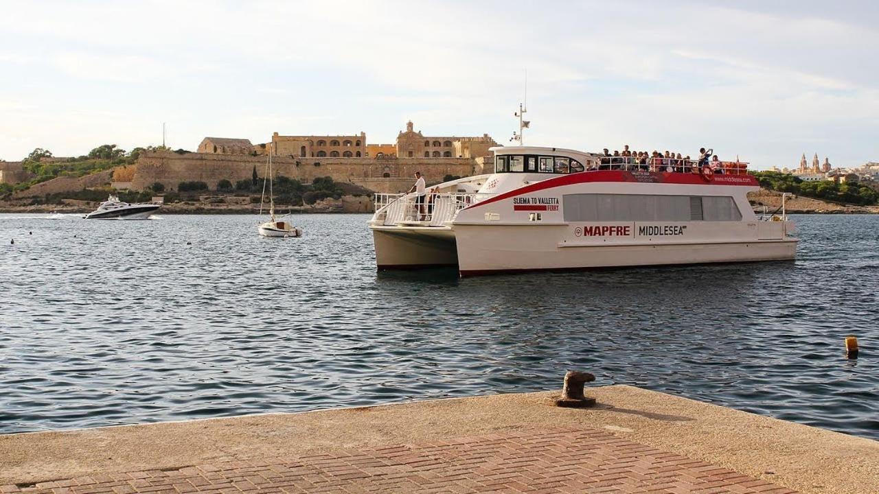 Chic 2Br Penthouse Steps From The Promenade Appartement Sliema Buitenkant foto