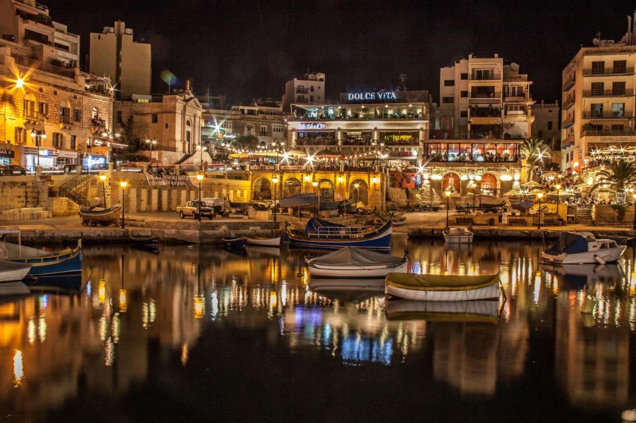 Chic 2Br Penthouse Steps From The Promenade Appartement Sliema Buitenkant foto